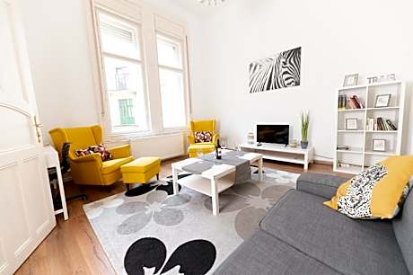 Danube Dwelling Aulich utca 3