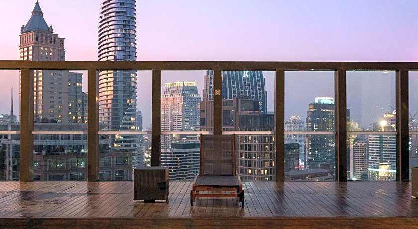 Urbana Langsuan Bangkok