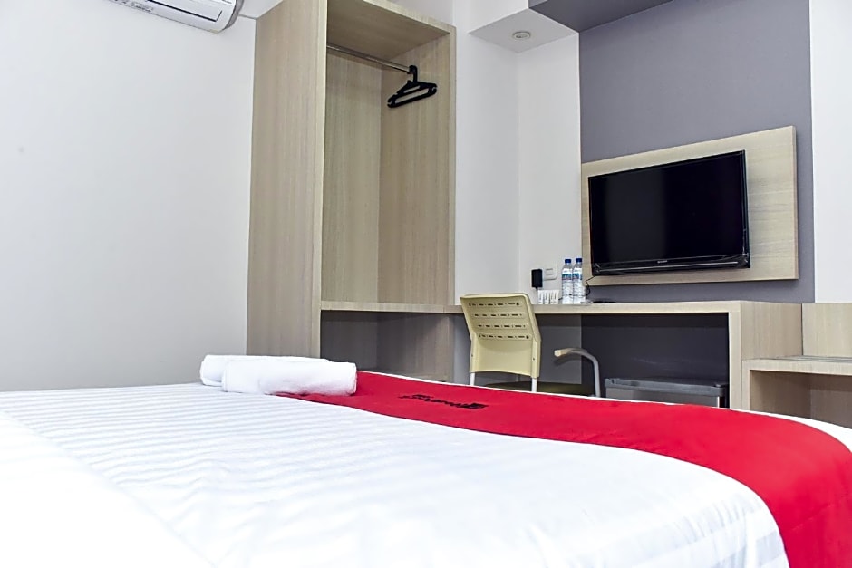 RedDoorz near Stasiun TVRI Surabaya 2