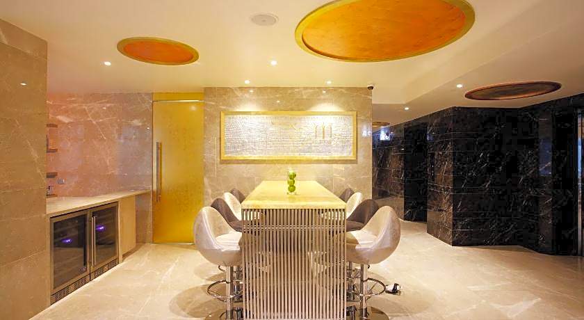 Shilat Avenue Pattaya