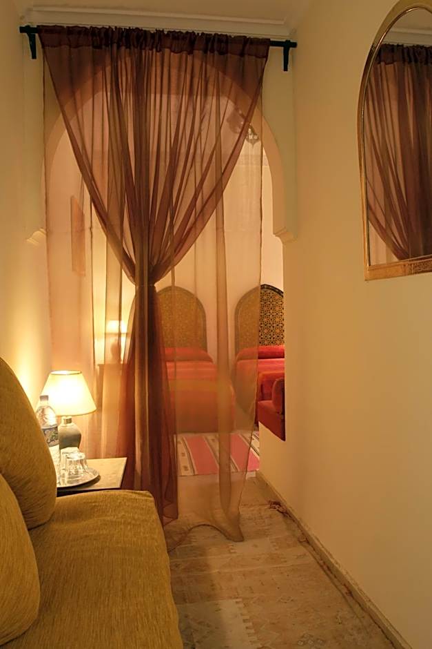 Riad petit Karmela