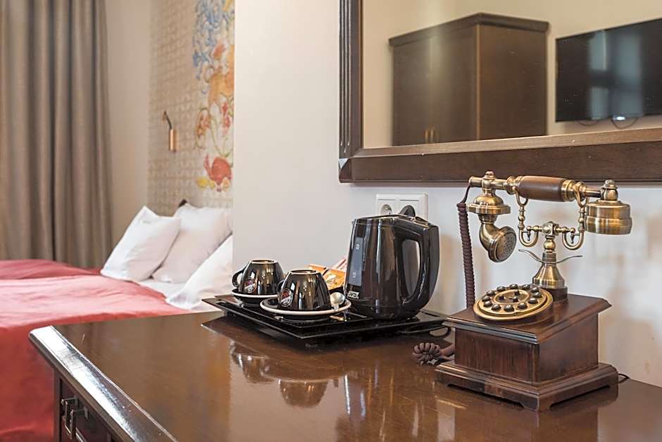 Hotel Ester