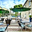 Logis Hotel La Bastide d'Entraigues