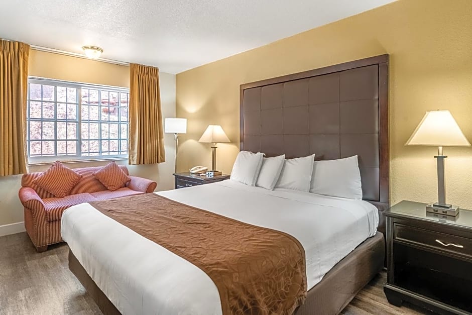 Americas Best Value Inn and Suites Flagstaff