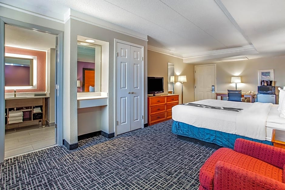 La Quinta Inn by Wyndham Chicago O'Hare Airport