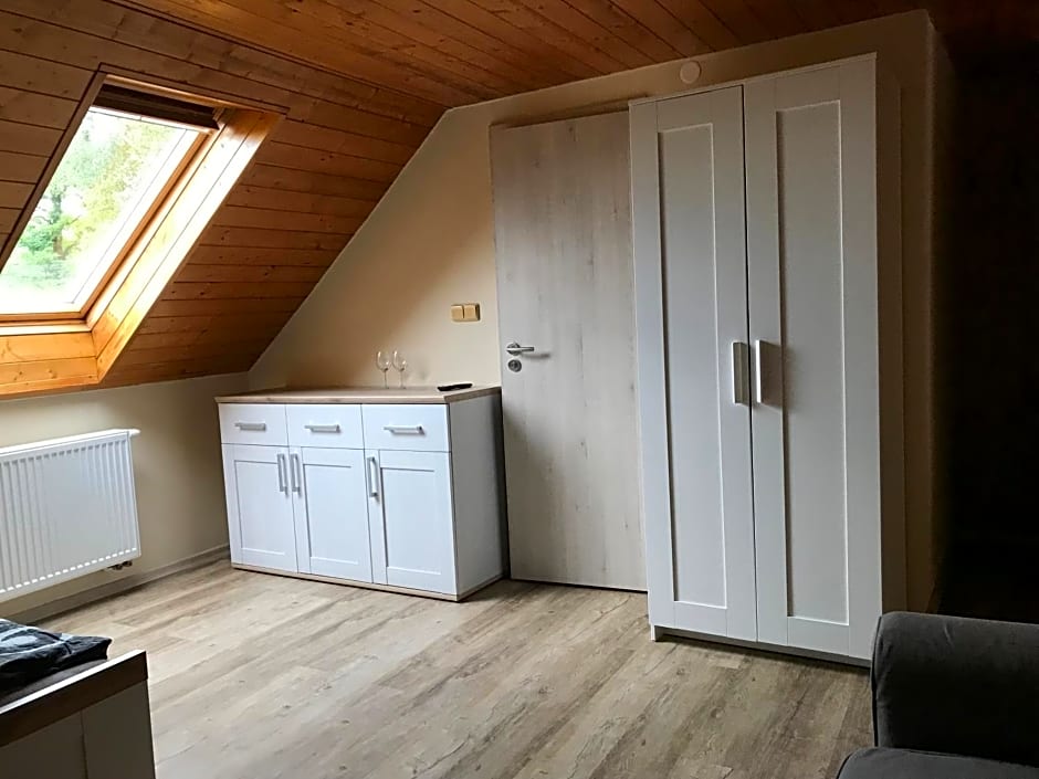 Veselý - vinný sklep