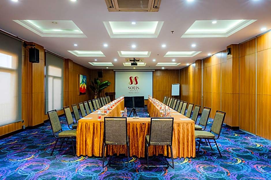 Sotis Hotel Falatehan