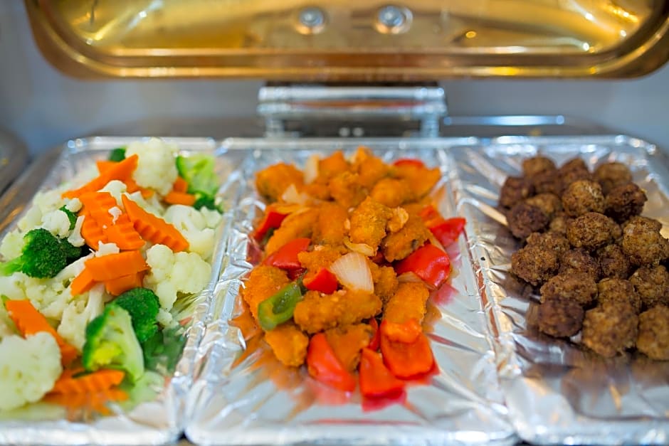 Golden Sail Hotel & Spa