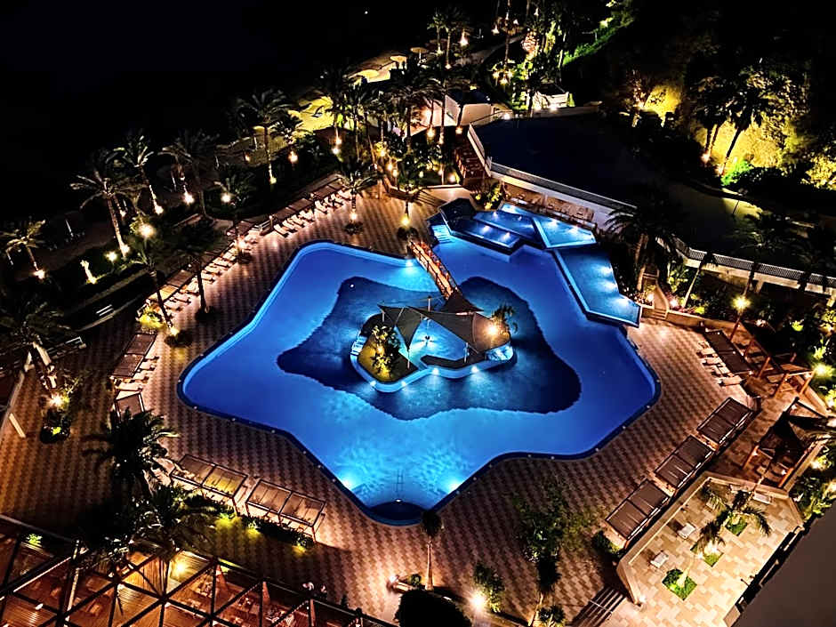 Steigenberger Hotel and Nelson Village