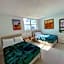 On The Sand - All The Amenities - Hollywood Beach