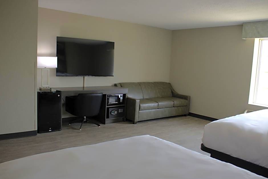 Boarders Inn and Suites by Cobblestone Lamar Missouri