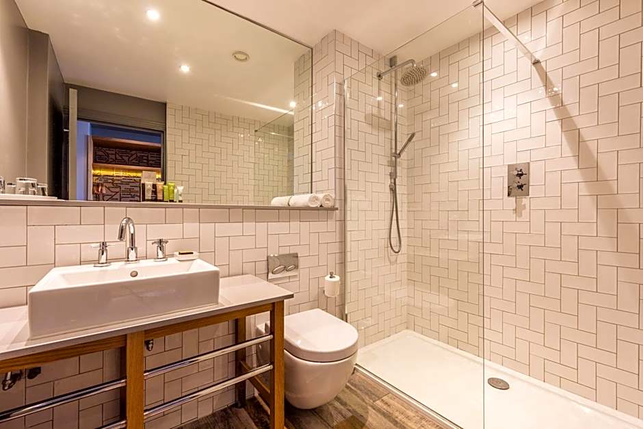 The Brook Green Hotel