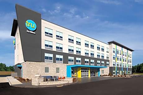 Tru by Hilton Sharonville, OH