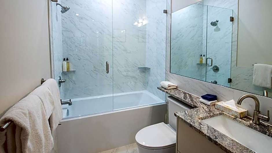 Snow Creek Lodge by Fernie Lodging Co