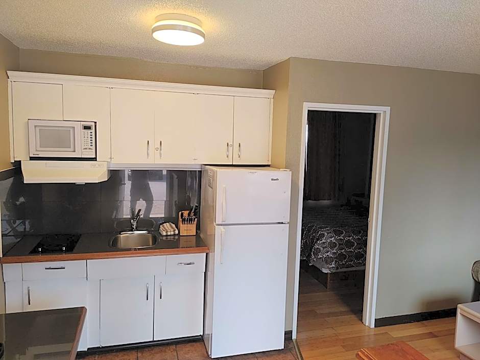 Magnuson Hotel Creston