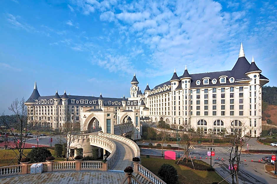 Yin Run Jin Jiang Castle Hotel