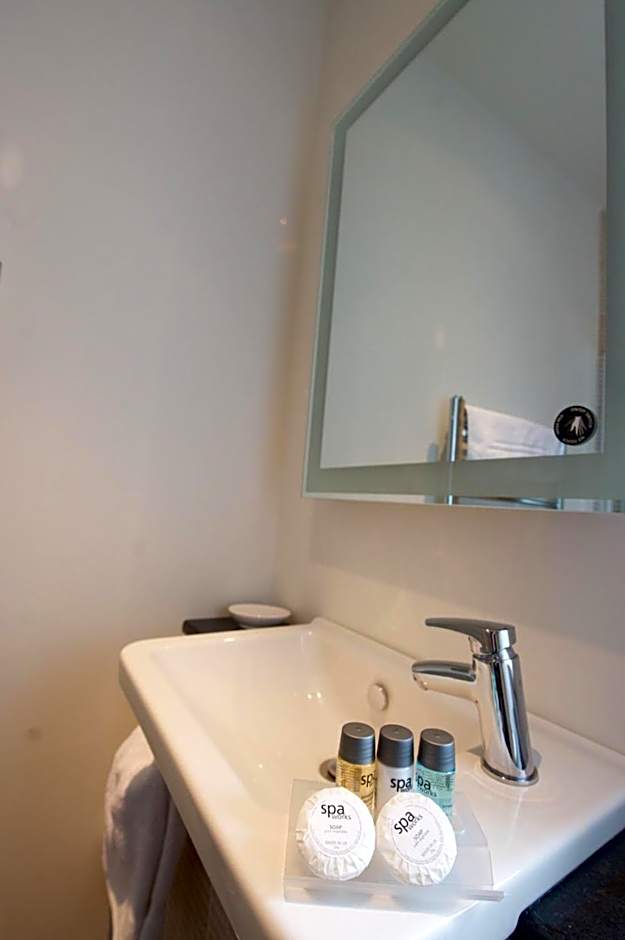 Tudor Lodge Bed & Breakfast