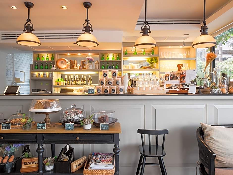 Rongratana Executive Residence