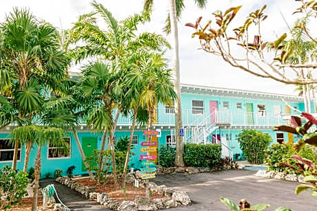 Looe Key Reef Resort and Dive Center