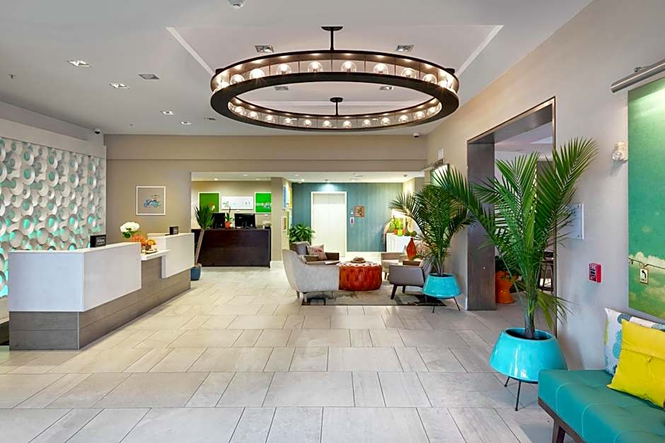 DoubleTree By Hilton Hotel Galveston Beach