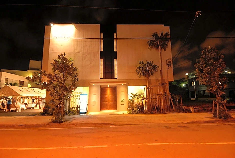 HOTEL NOAH