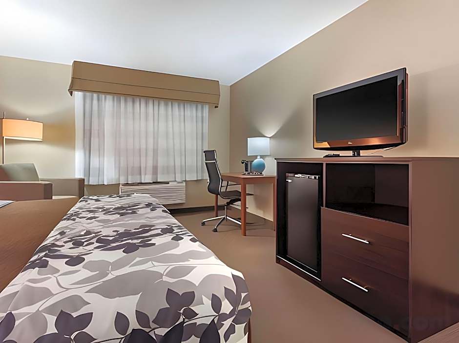 Sleep Inn & Suites Hays I-70