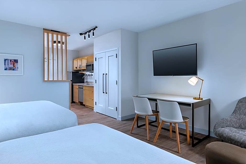 TownePlace Suites Geneva at SPIRE Academy