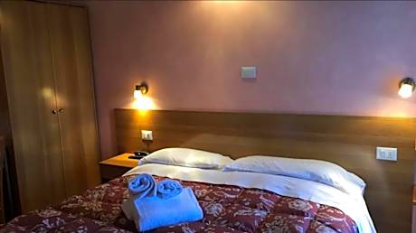 Economy Double or Twin Room