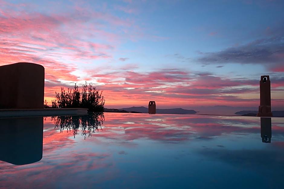 Voreina Gallery Suites