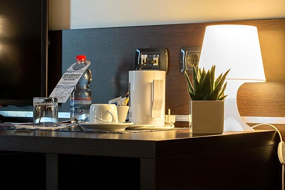 Euro Hotel Residence