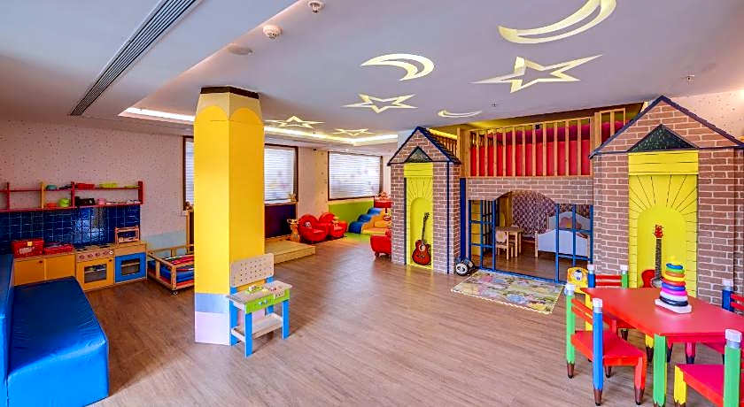 Novotel Goa Shrem Hotel - An AccorHotels Brand