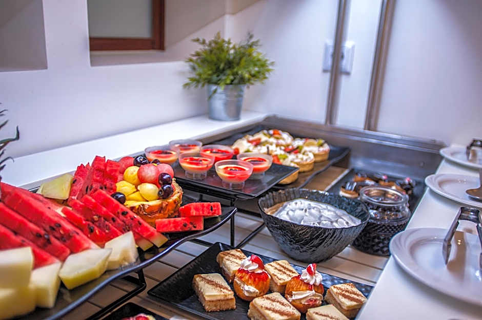 Acrotel Lily Ann Village