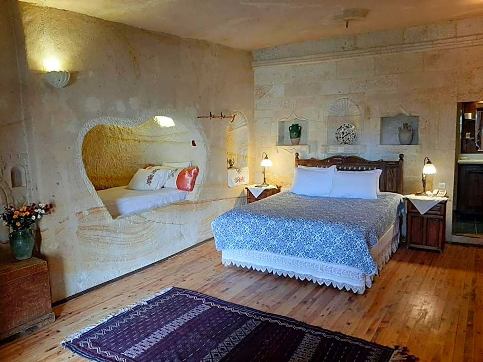 Elkep Evi Cave Hotel