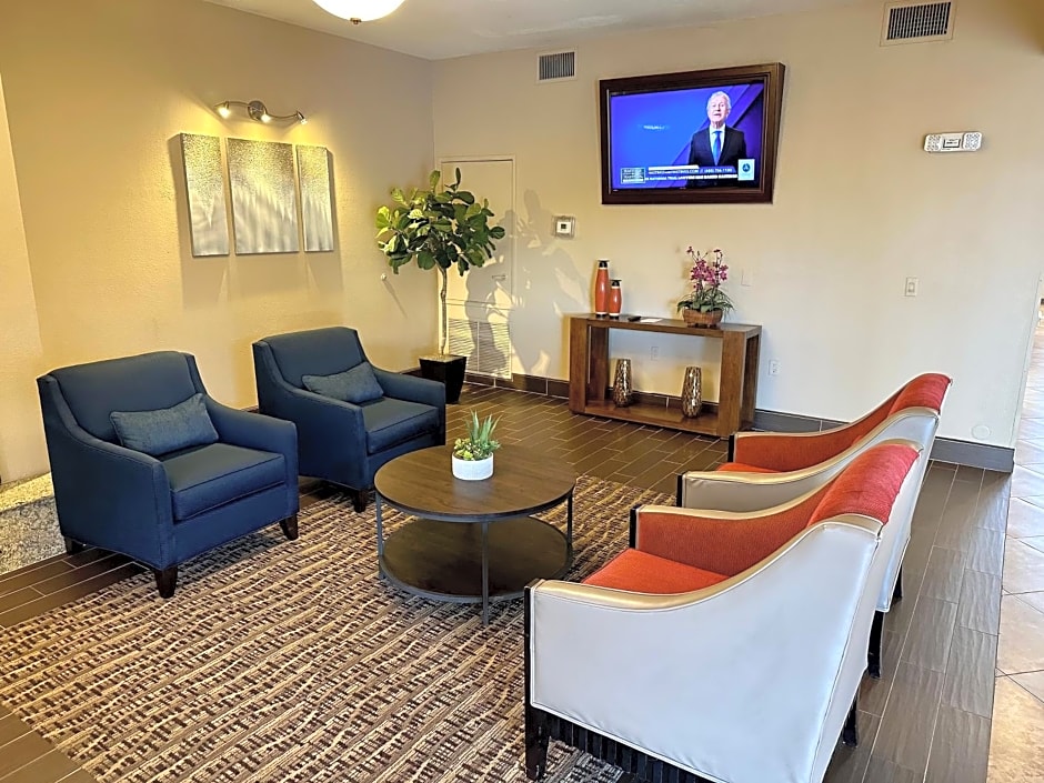 Comfort Inn West Phoenix at 27th Ave and I-I0