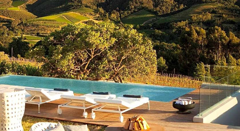 Clouds Wine And Guest Estate
