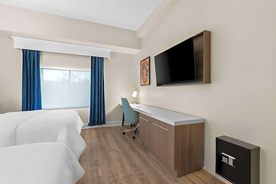 Latitude Suites Tinton Falls Eatontown - BW Premier Collection