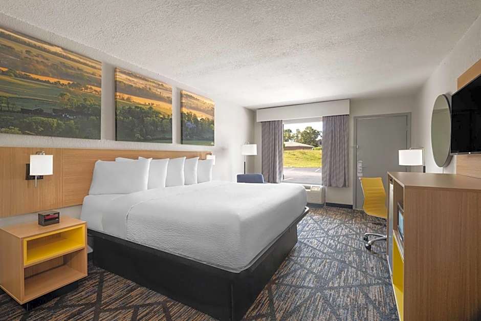 Days Inn by Wyndham Augusta Wheeler Road