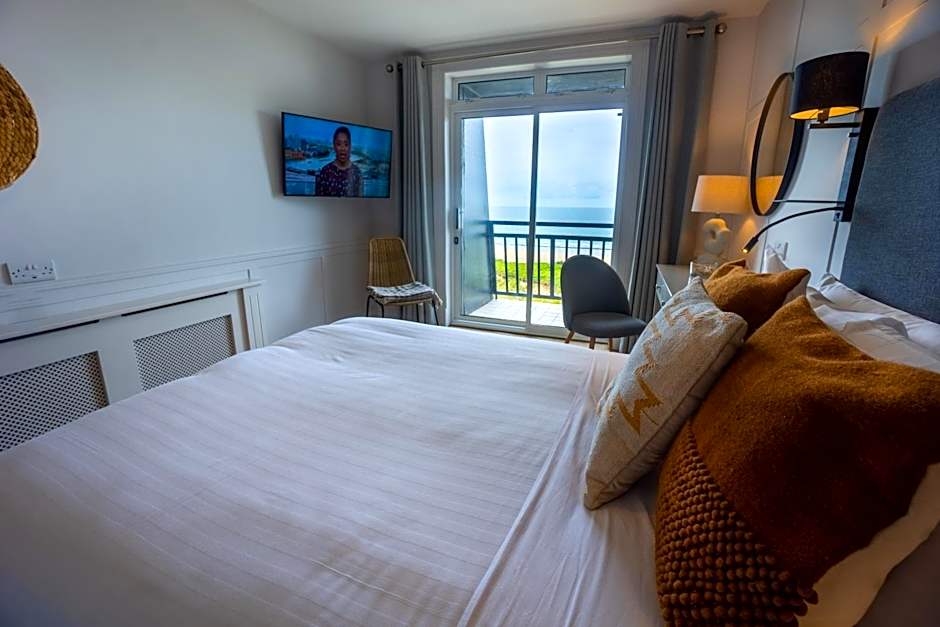 The Cliff House Hotel