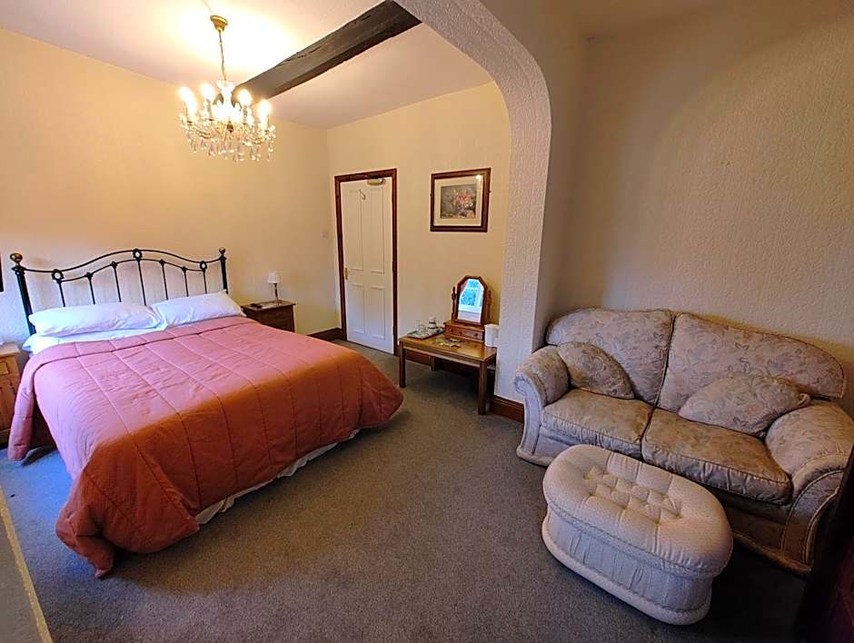 The Golden Cup - Yoxall