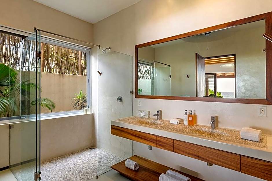 Marea Beachfront Villas