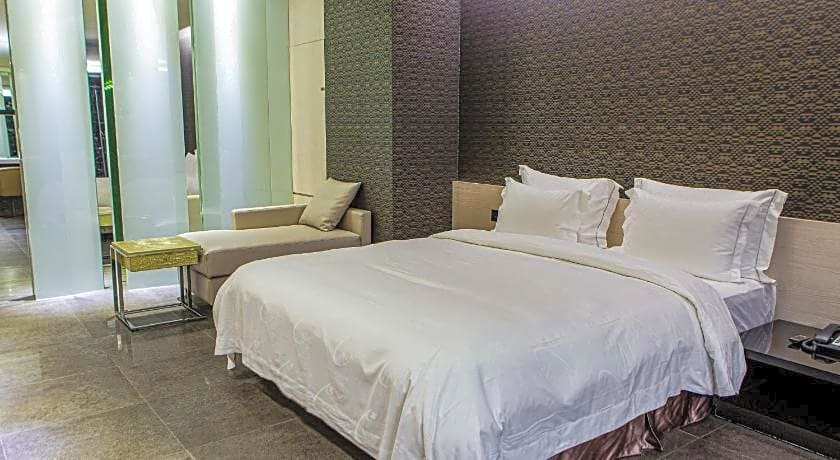 All-Ur Chain Boutique Motel