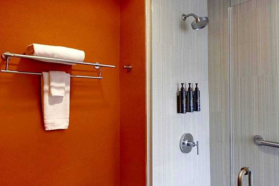 Aloft Milwaukee Downtown