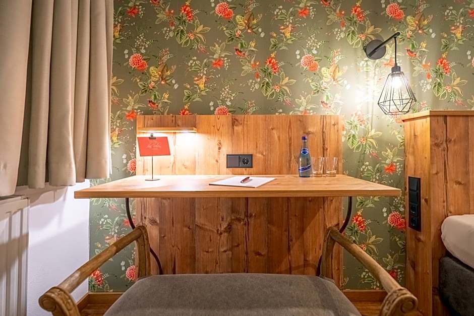 Hotel Krone Tirol