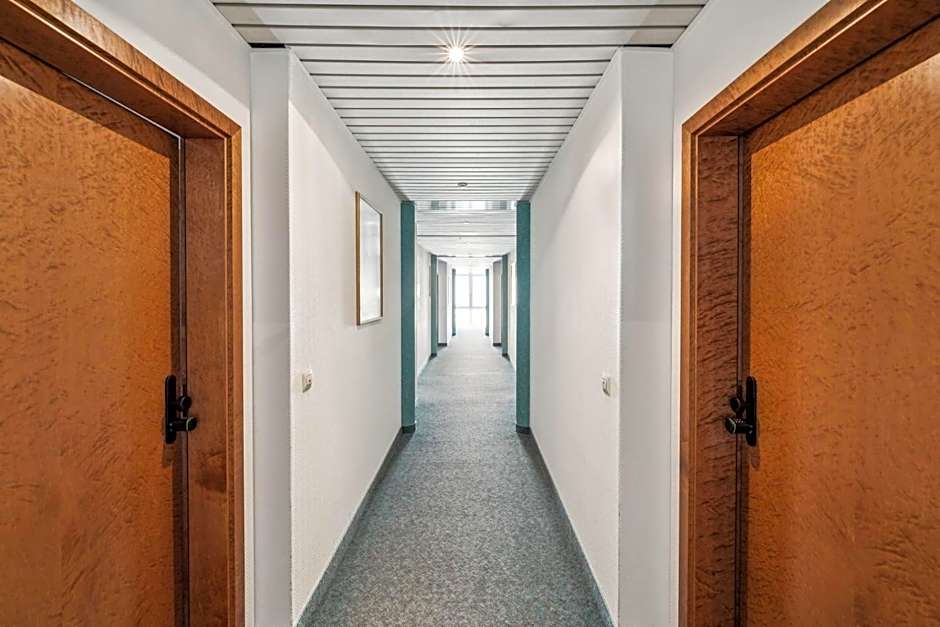 NEU Apart-Hotel Kraut 24-7 Check In Nähe Messe-Airport