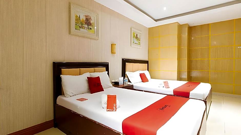 RedDoorz @ Winter Hotel Araneta