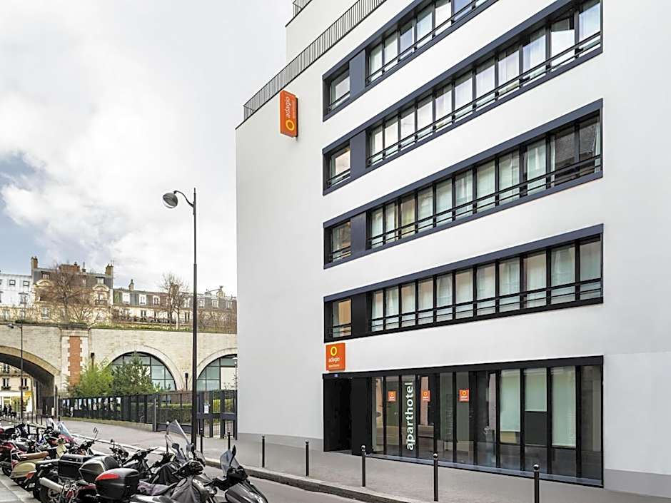 Adagio Access Paris Bastille Aparthotel