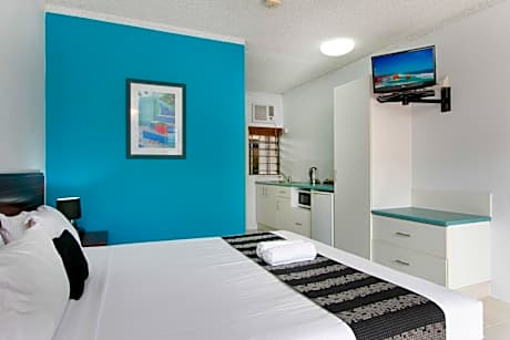 Superior King Suite