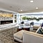 The Belamar Hotel Manhattan Beach, Tapestry Collection by Hilton