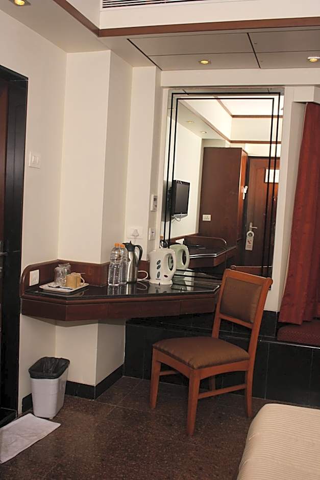 Hotel Karl Residency