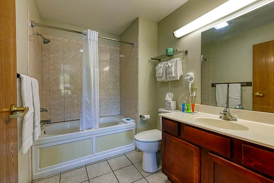 All Towne Suites